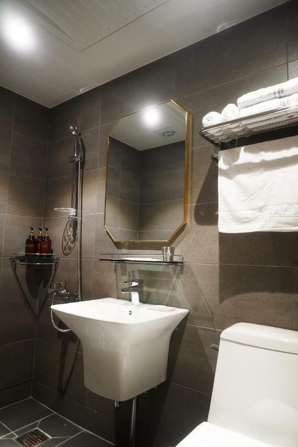 Urban Stay 103 Seoul Exterior photo